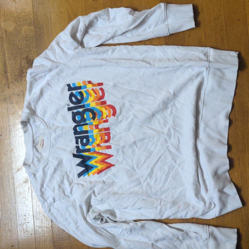 Wrangler white long sleeve shirt
